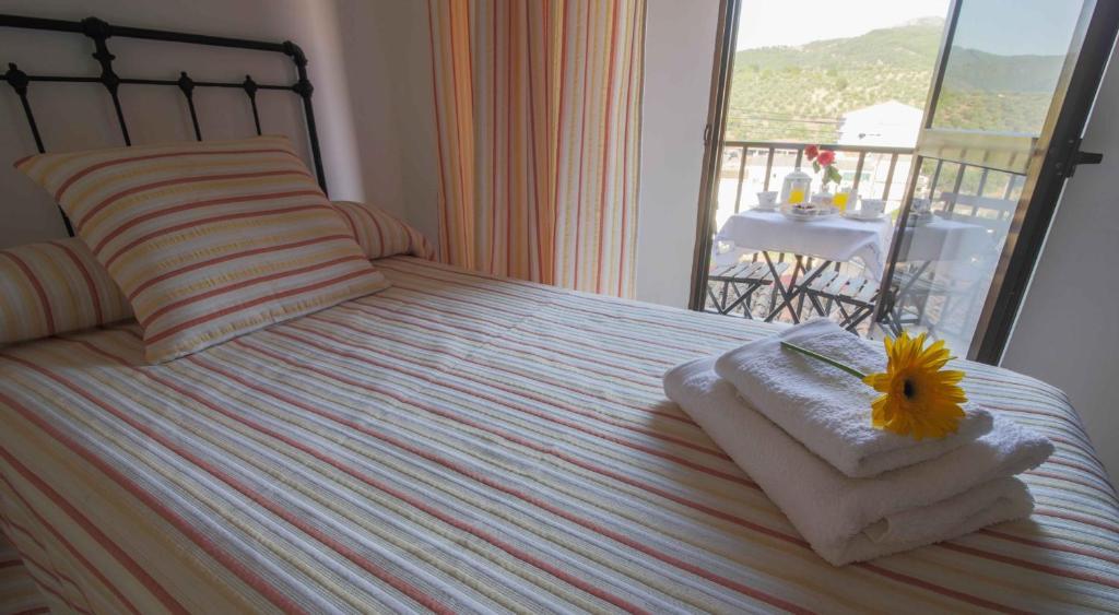 Hostal Alba Taruta Guadalupe  Luaran gambar
